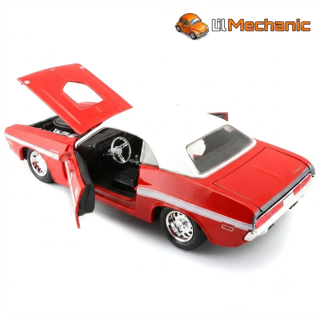 1970 Dodge Challenger R/T Coupe Red — view 2